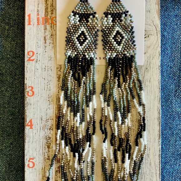 Beaded Earrings - Picture 3 of 3